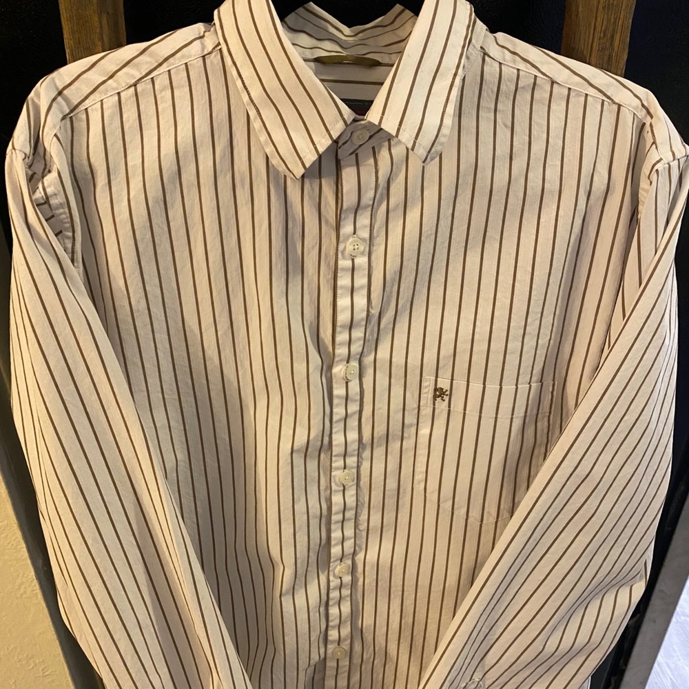 Mama button down